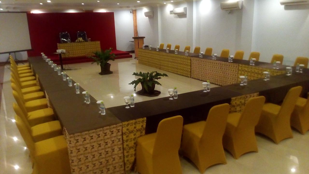 Careinn Merauke By Yolo Hospitality Luaran gambar