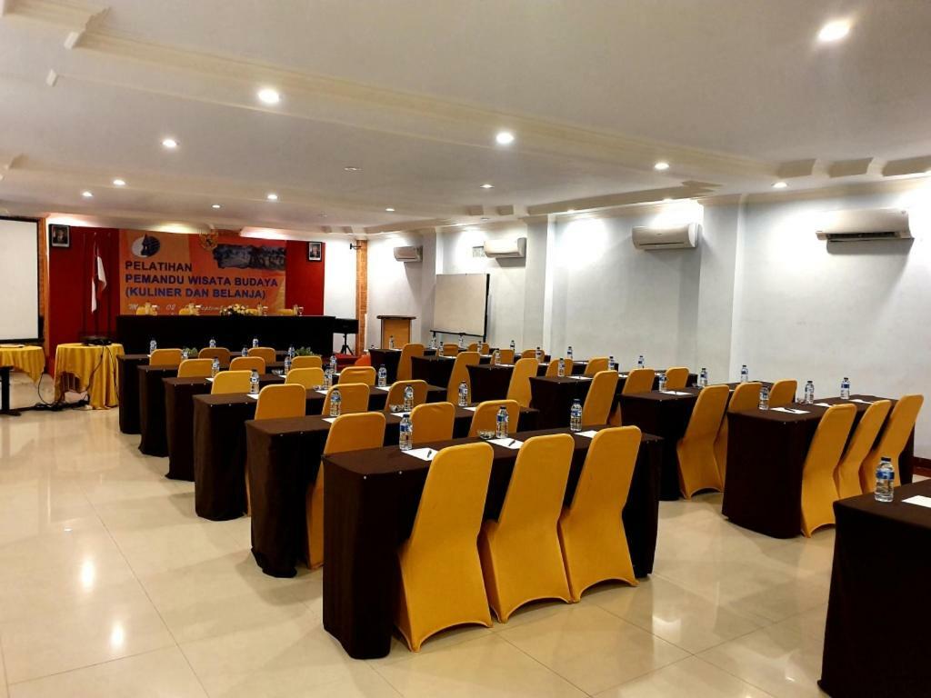 Careinn Merauke By Yolo Hospitality Luaran gambar